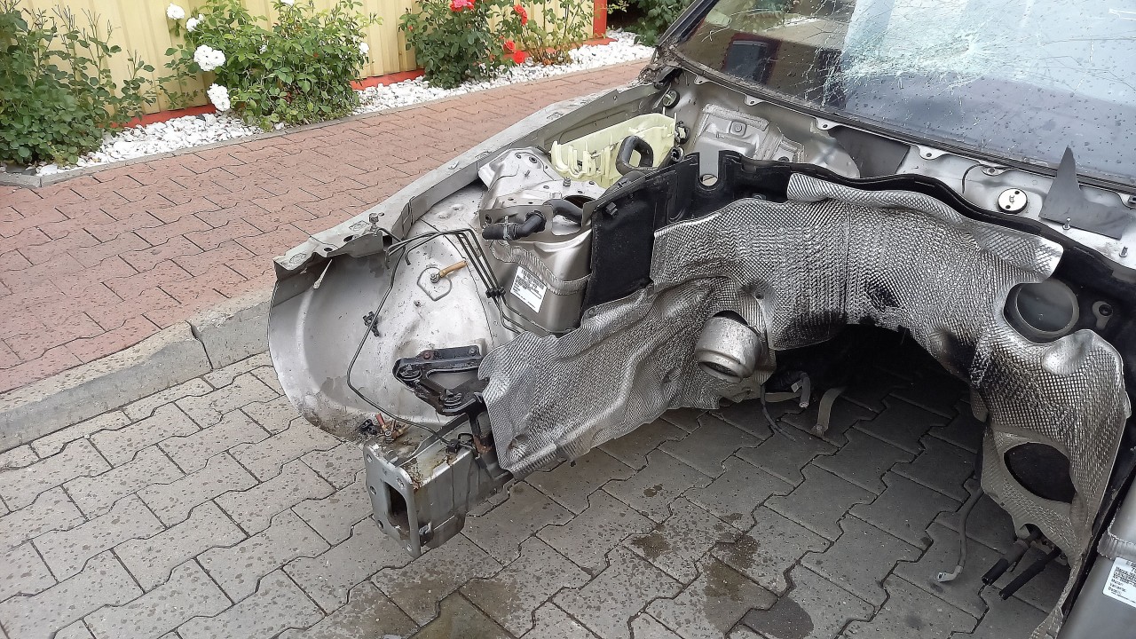LONJERON DREAPTA MERCEDES E-CLASS E-CLASS - - (2005 2009)