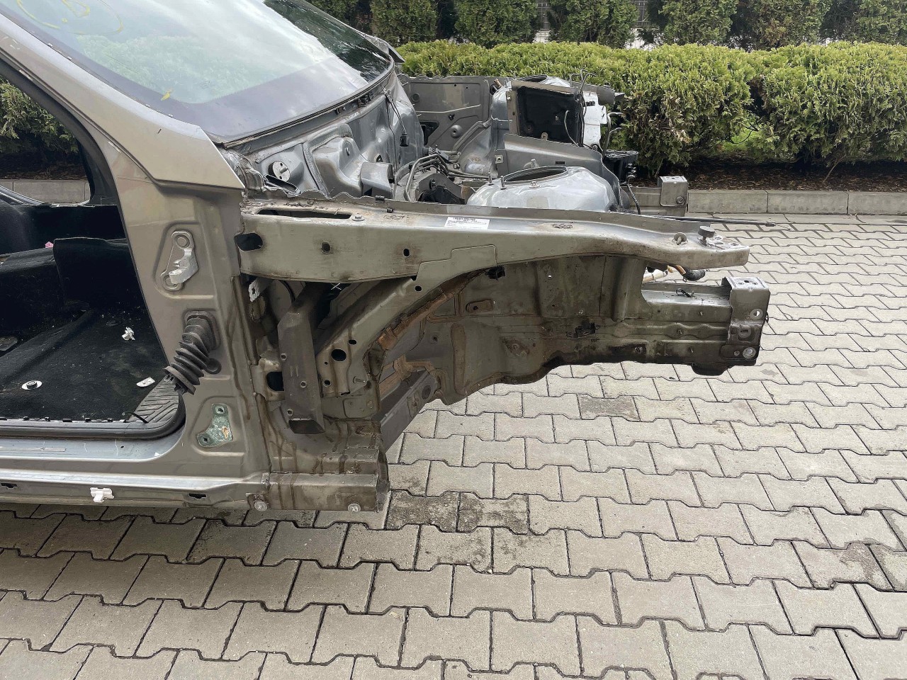 LONJERON DREAPTA MERCEDES E-CLASS E-CLASS - - (2013 2017)