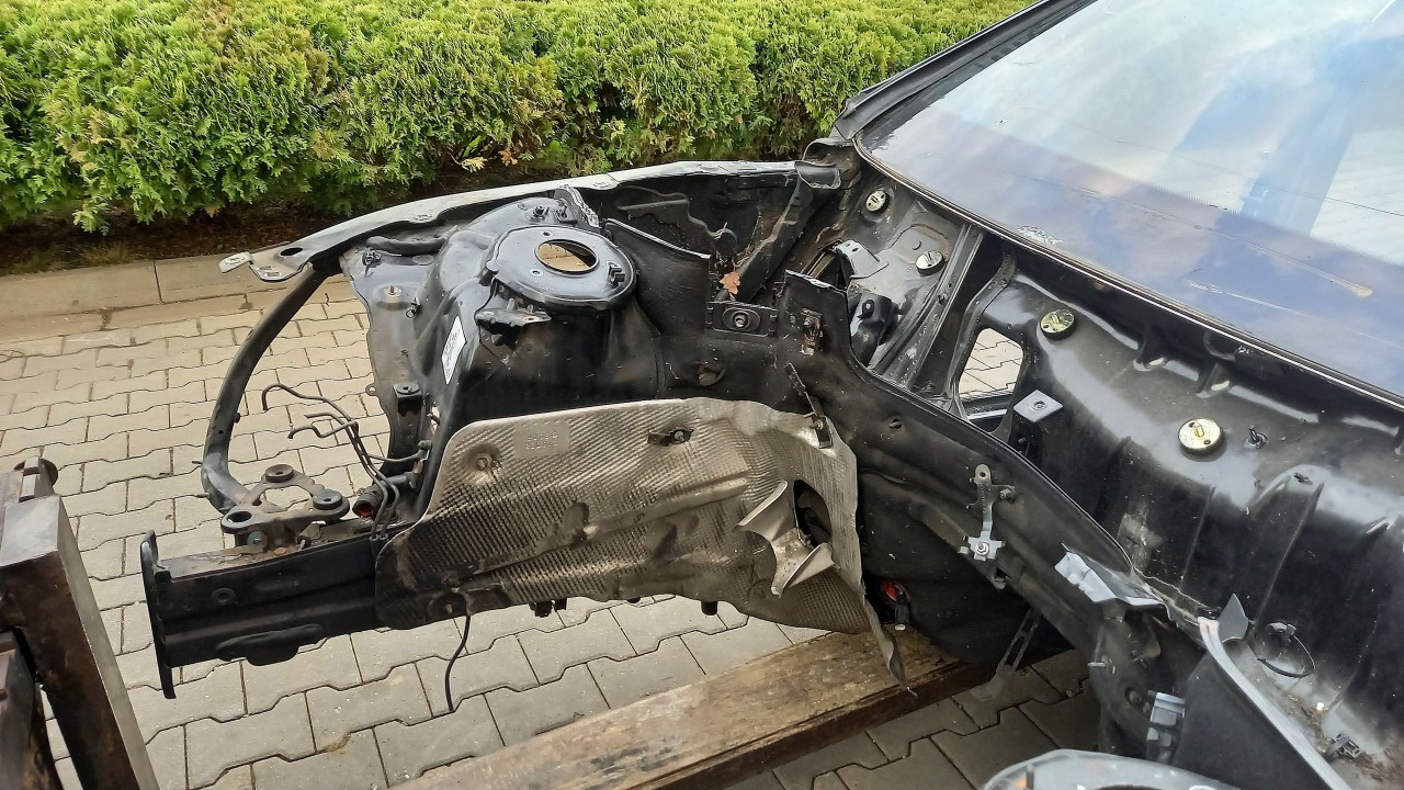LONJERON DREAPTA MERCEDES S-CLASS S-CLASS - - (2006 2013)