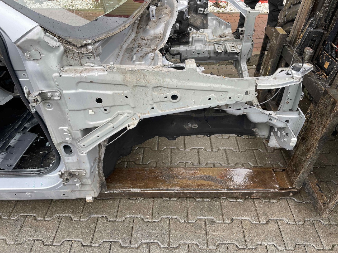 LONJERON DREAPTA MITSUBISHI ASX - - (2012 2015)