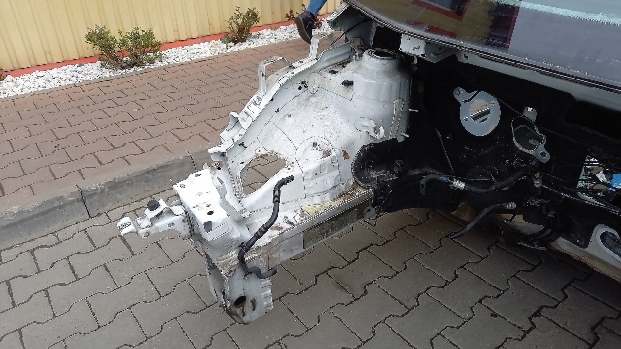 LONJERON DREAPTA OPEL ZAFIRA C ZAFIRA C - - (2011 2016)