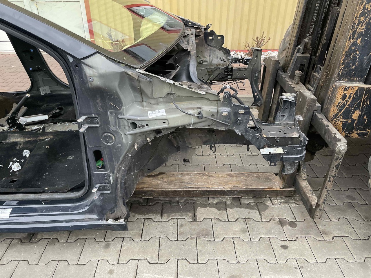 LONJERON DREAPTA PEUGEOT 208 208 - - (2015 2019)