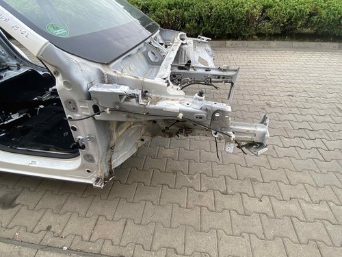 LONJERON DREAPTA RENAULT ARKANA - - (2019 2022)