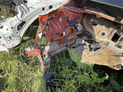 LONJERON DREAPTA RENAULT CAPTUR - - (2013 2016)