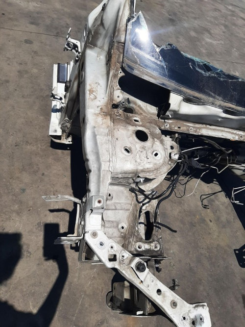 Lonjeron dreapta renault megane 3 dupa 2008