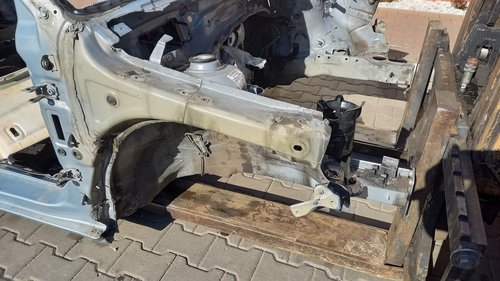 LONJERON DREAPTA SKODA ROOMSTER ROOMSTER - - (2010 2015)