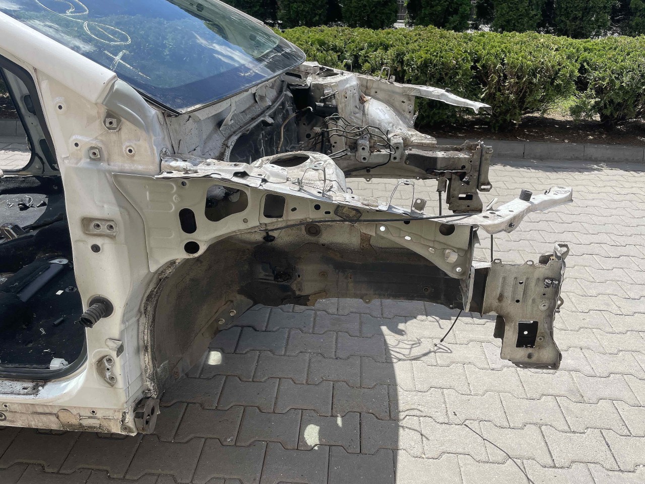 LONJERON DREAPTA TOYOTA AVENSIS AVENSIS - - (2012 2015)