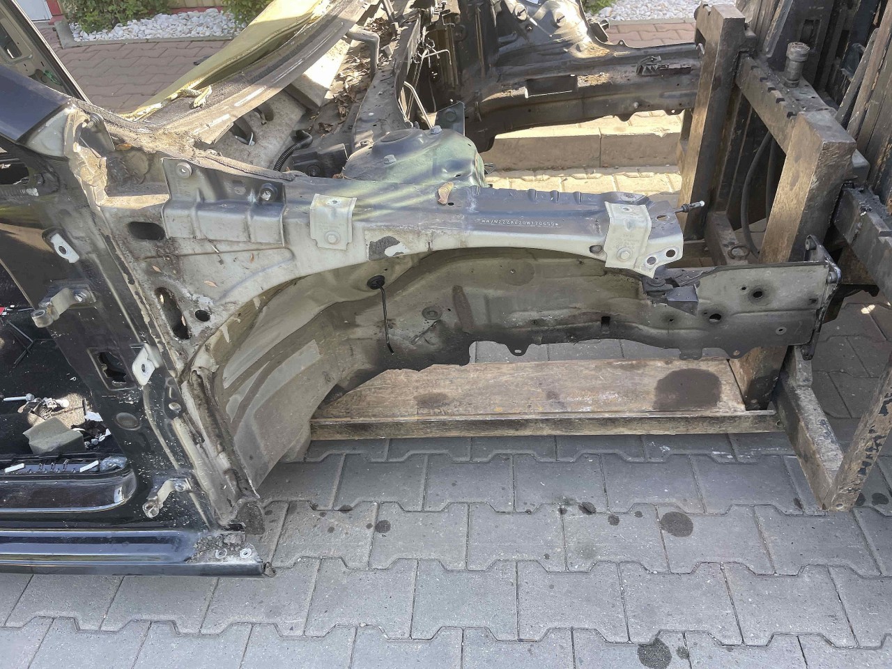 LONJERON DREAPTA VW GOLF VII GOLF VII - - (2012 2016)