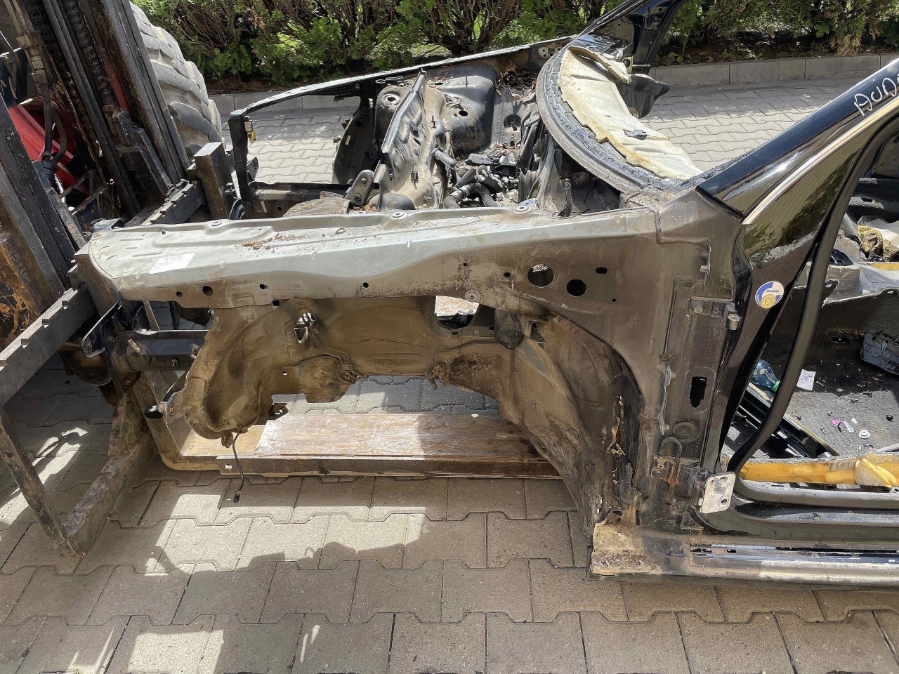 LONJERON STANGA AUDI A6 - - (2009 2011)