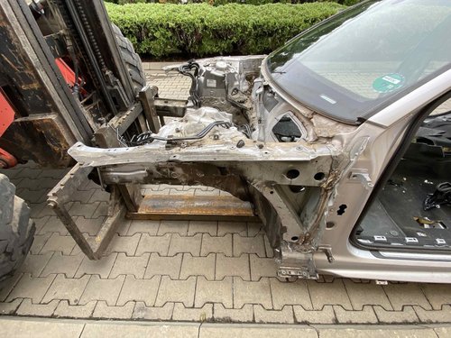 LONJERON STANGA AUDI A6 - - (2015 2018)