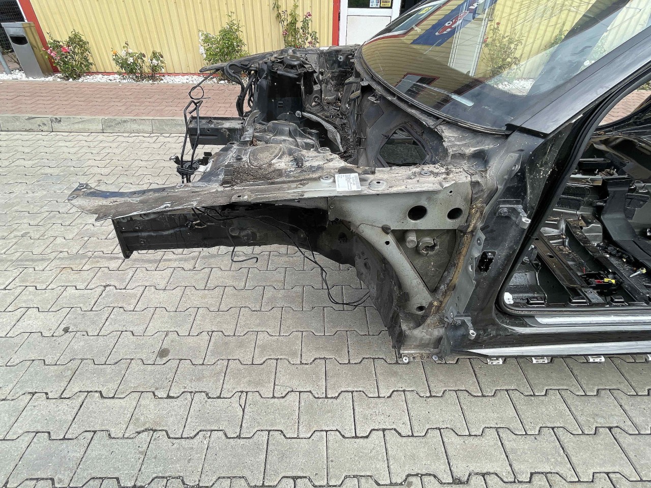 LONJERON STANGA AUDI A6 A6 - - (2011 2015)