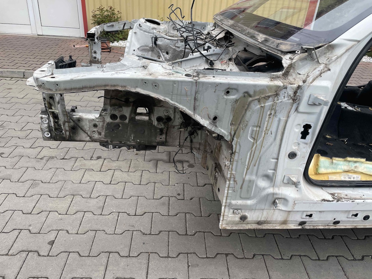 LONJERON STANGA BMW SERIA 1 F20 - - (2011 2015)