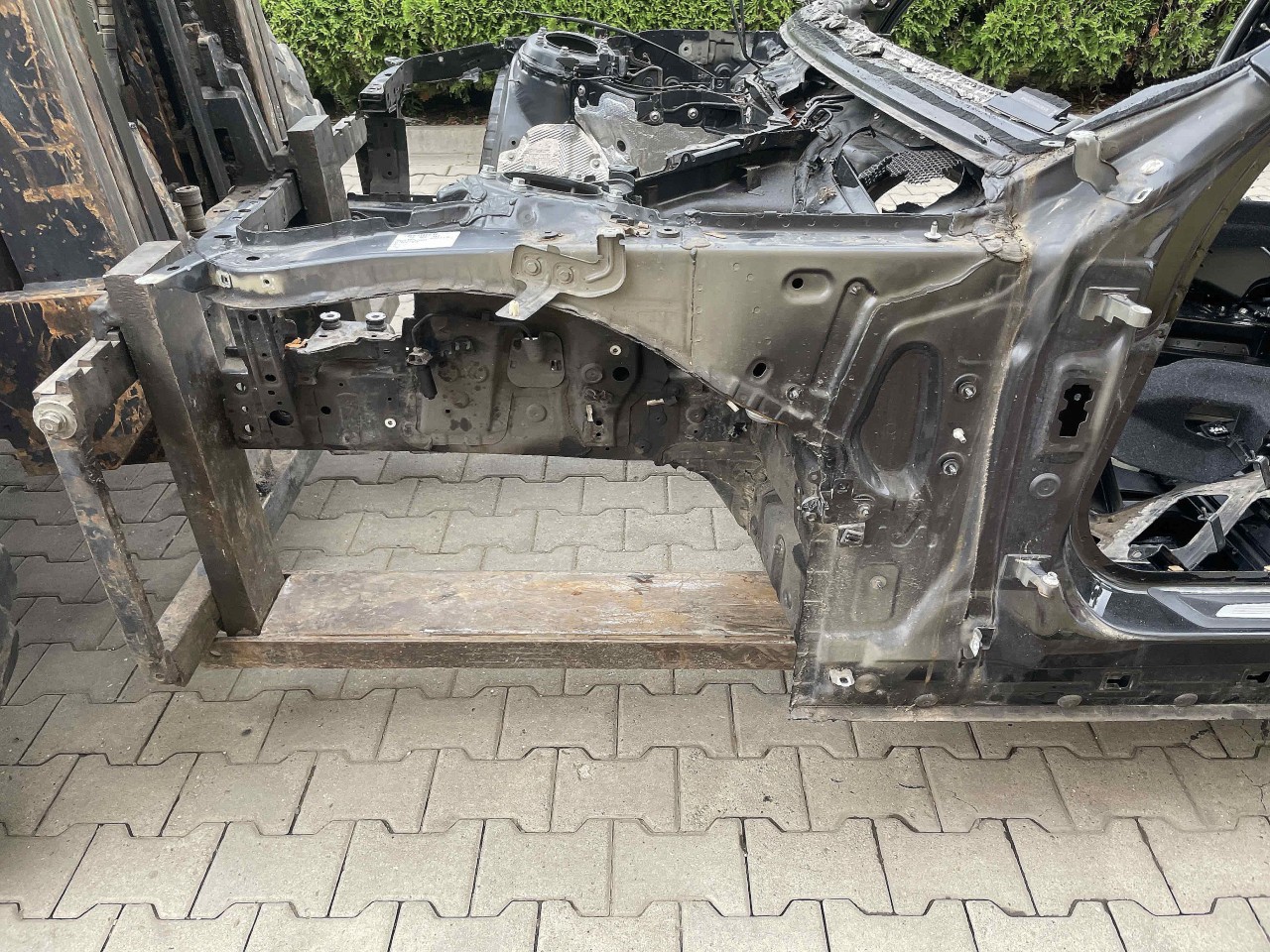 LONJERON STANGA BMW SERIA 3 F 30 SERIA 3 F 30 - - (2015 2018)