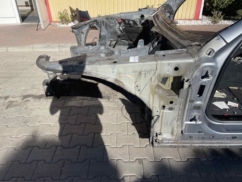 LONJERON STANGA BMW SERIA 5 F 10 SERIA 5 F 10 - - (2010 2014)
