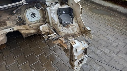 LONJERON STANGA CITROEN BERLINGO - - (2015 2018)
