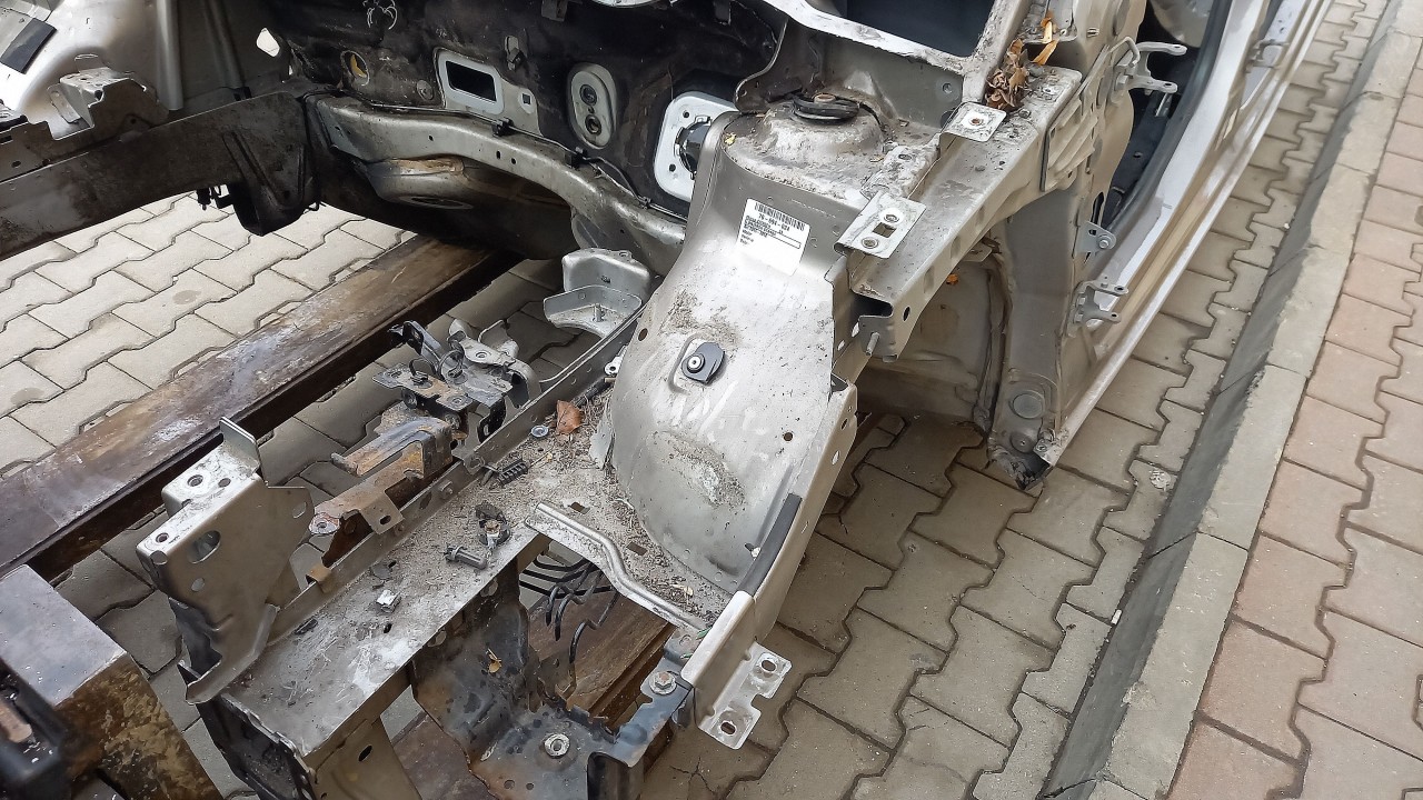 LONJERON STANGA CITROEN C4 C4 - - (2015 2018)