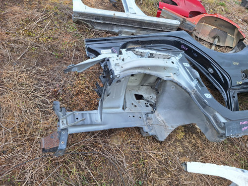 Lonjeron stanga Citroen Picasso 1.6 Motorina 2015, -