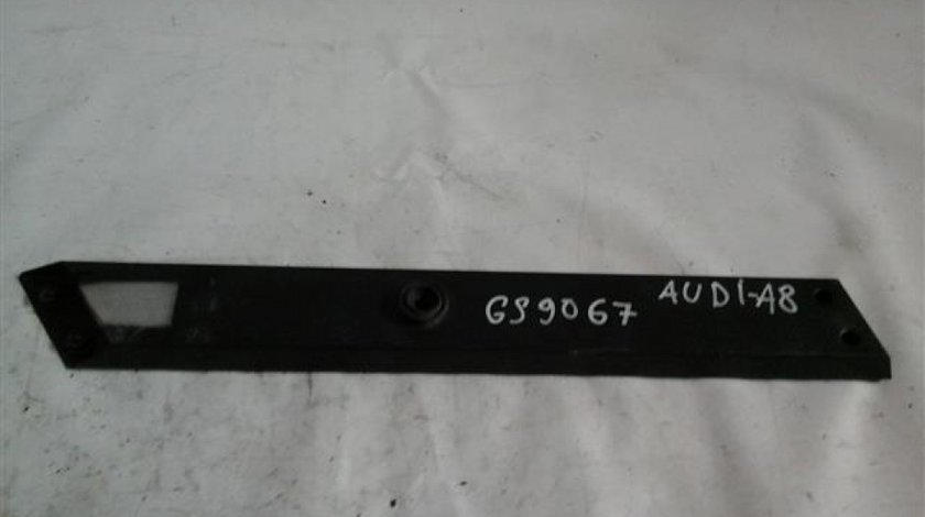 Lonjeron stanga deasupra motorului Audi A8 4H an 2010 2011 2012 2013 2014