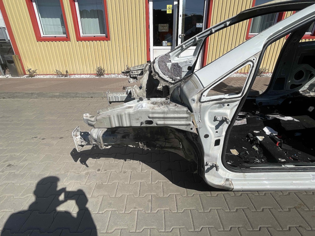 LONJERON STANGA FIAT PUNTO EVO - - (2008 2012)