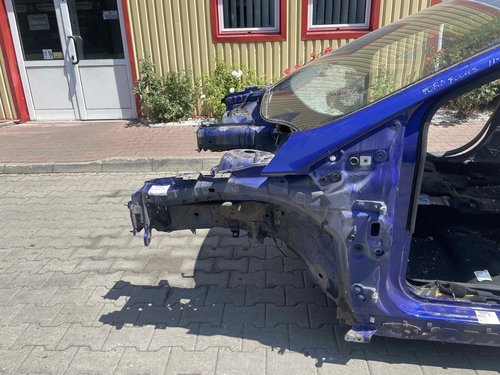 LONJERON STANGA FORD FOCUS - - (2011 2014)