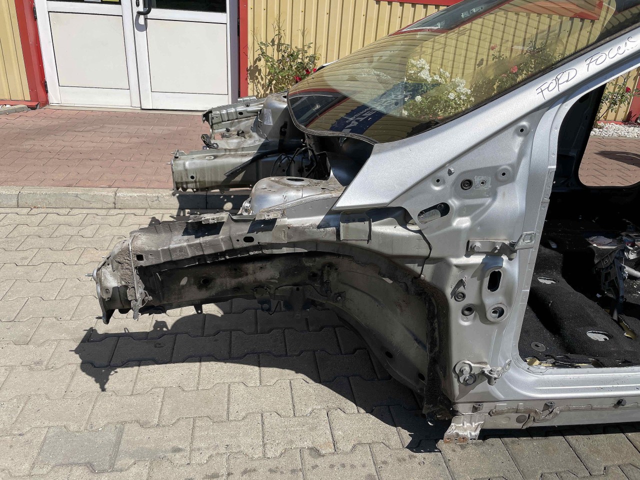 LONJERON STANGA FORD FOCUS FOCUS - - (2014 2018)