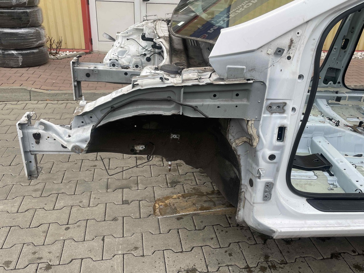 LONJERON STANGA HYUNDAI I 30 - - (2012 2017)