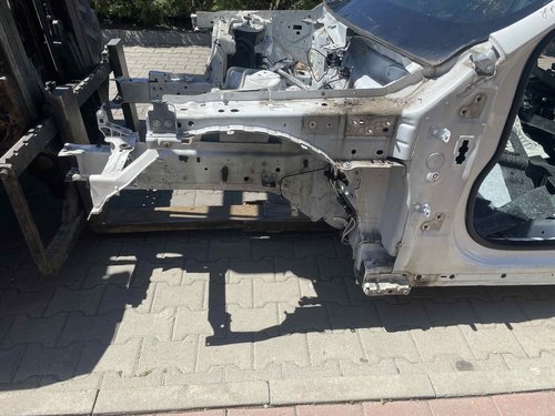 LONJERON STANGA JAGUAR F-PACE - - (2015 2020)