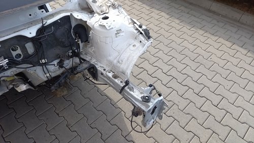 LONJERON STANGA MAZDA 2 2 - - (2014 2019)
