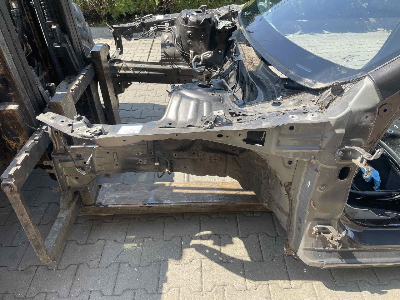 LONJERON STANGA MAZDA 3 - - (2013 2018)