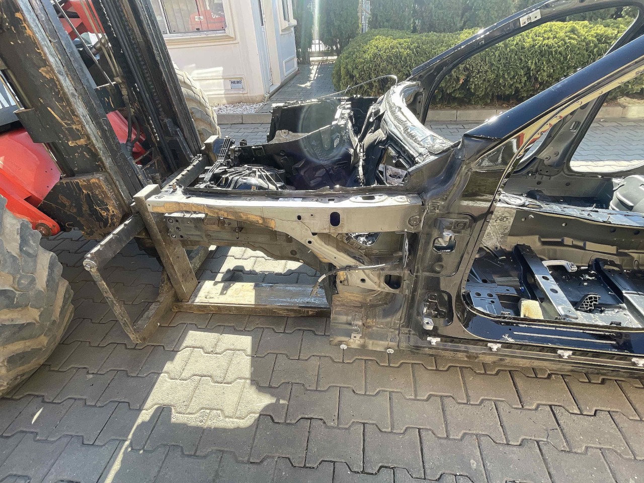 LONJERON STANGA MERCEDES C-CLASS - - (2014 2018)
