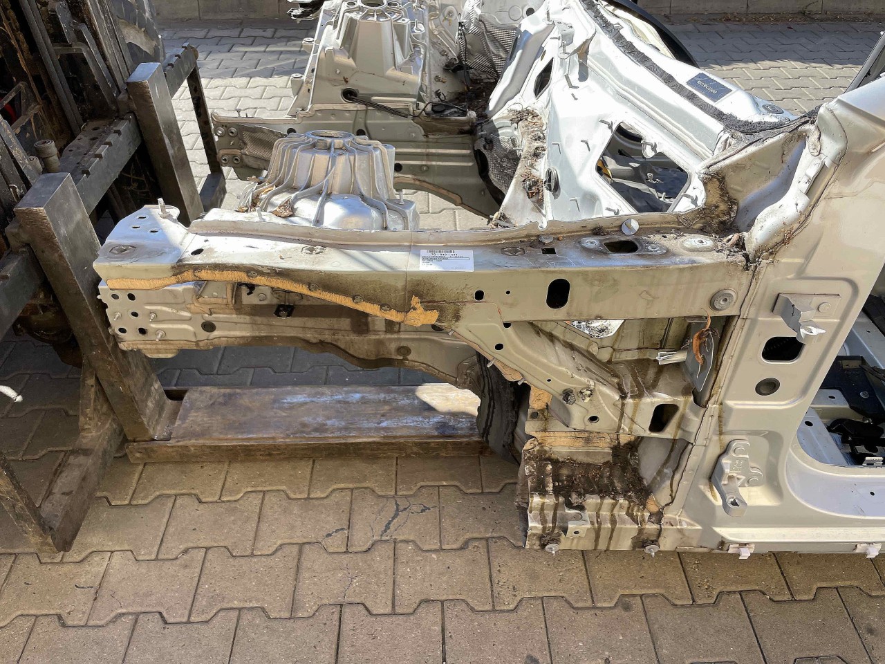 LONJERON STANGA MERCEDES E-CLASS E-CLASS - - (2016 2020)