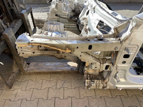 LONJERON STANGA MERCEDES E-CLASS E-CLASS - - (2016 2020)