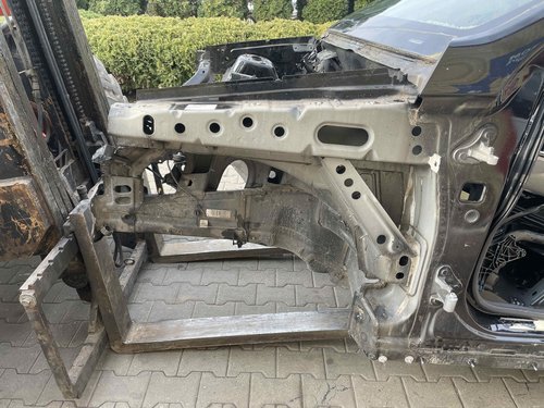 LONJERON STANGA MERCEDES ML - - (2012 2019)