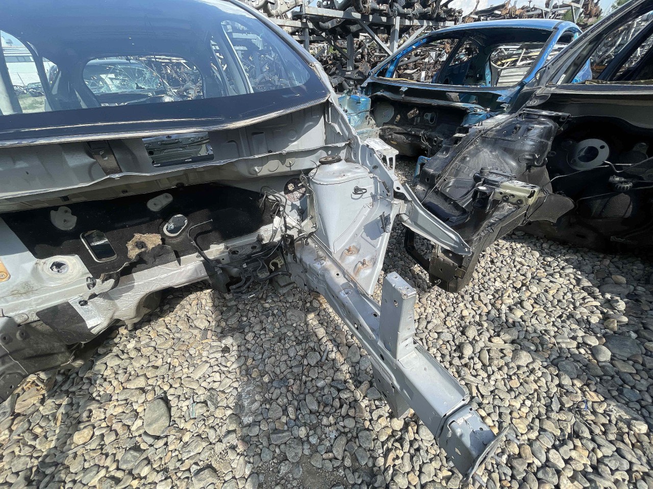 LONJERON STANGA NISSAN NOTE NOTE - - (2013 2019)