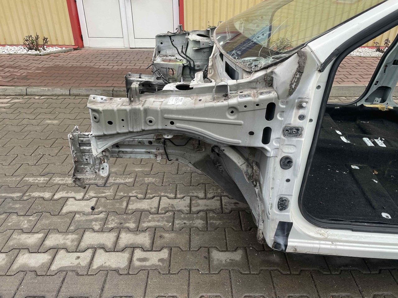 LONJERON STANGA NISSAN QASHQAI QASHQAI - - (2010 2014)
