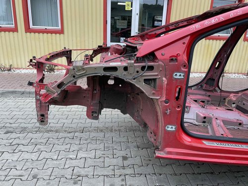 LONJERON STANGA OPEL ASTRA K - - (2015 2021)