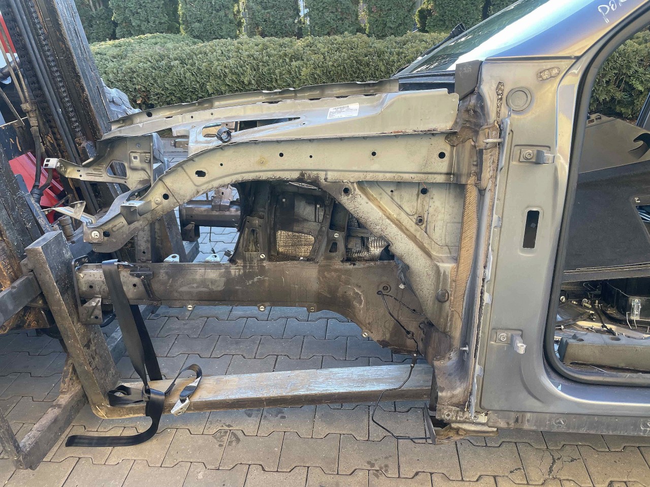LONJERON STANGA PORSCHE CAYENNE - - (2011 2018)