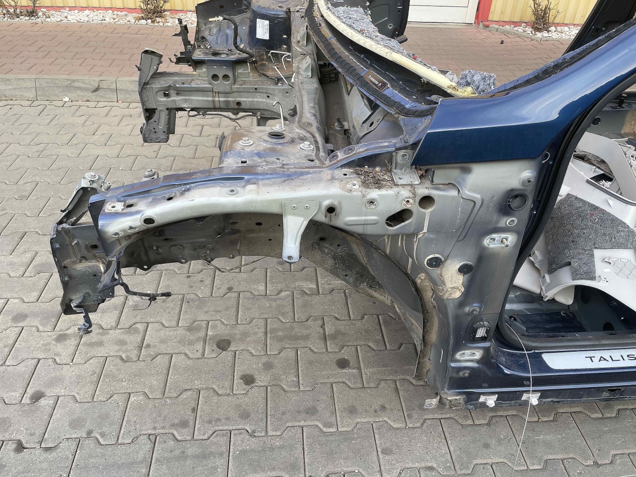 LONJERON STANGA RENAULT TALISMAN - - (2015 2022)