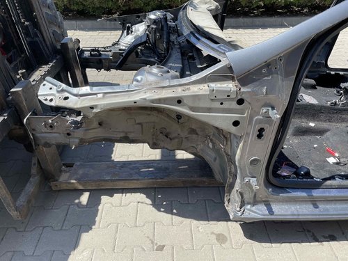 LONJERON STANGA SEAT LEON - - (2012 2016)
