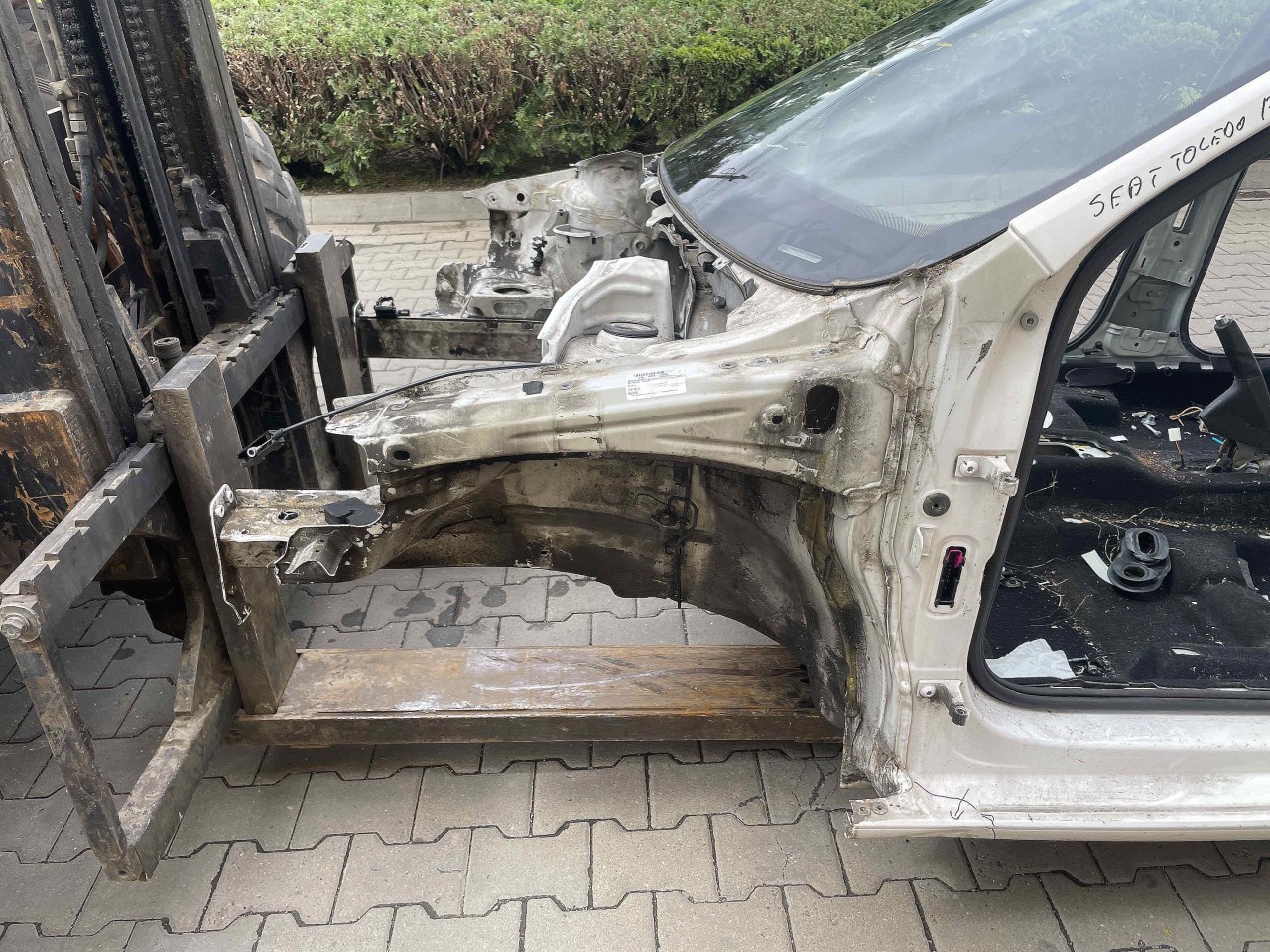 LONJERON STANGA SEAT TOLEDO TOLEDO - - (2012 2019)