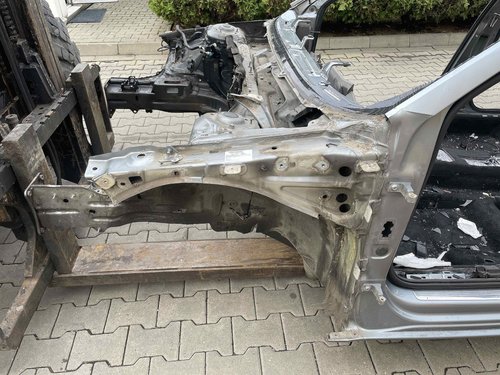 LONJERON STANGA SKODA SUPERB SUPERB - - (2015 2020)