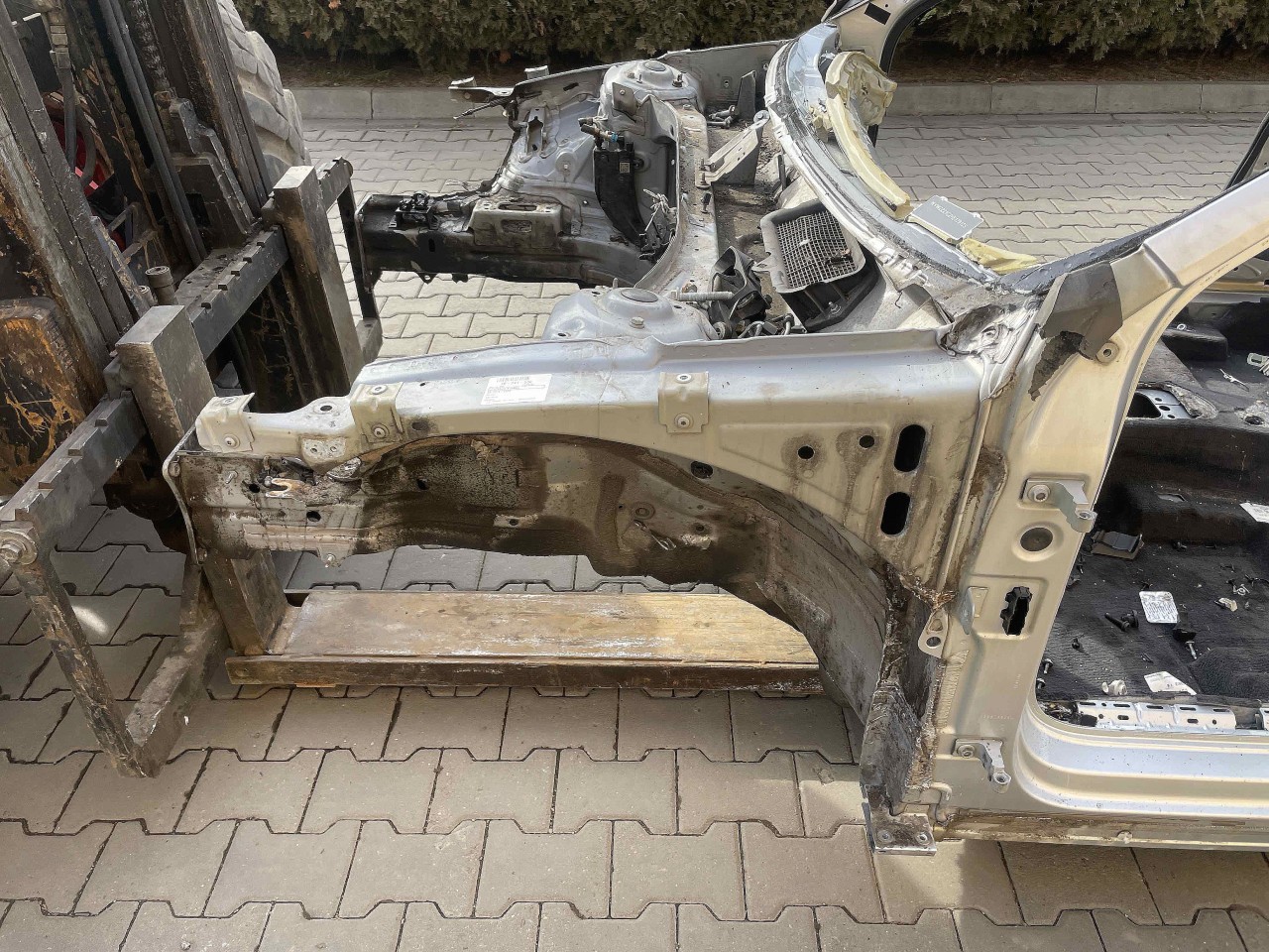 LONJERON STANGA VW PASSAT PASSAT - - (2014 2019)