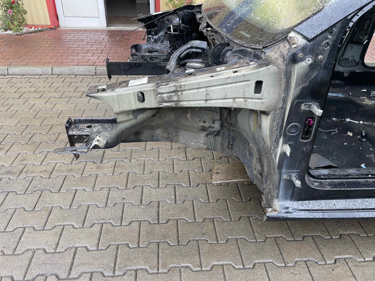 LONJERON STANGA VW POLO - - (2009 2014)