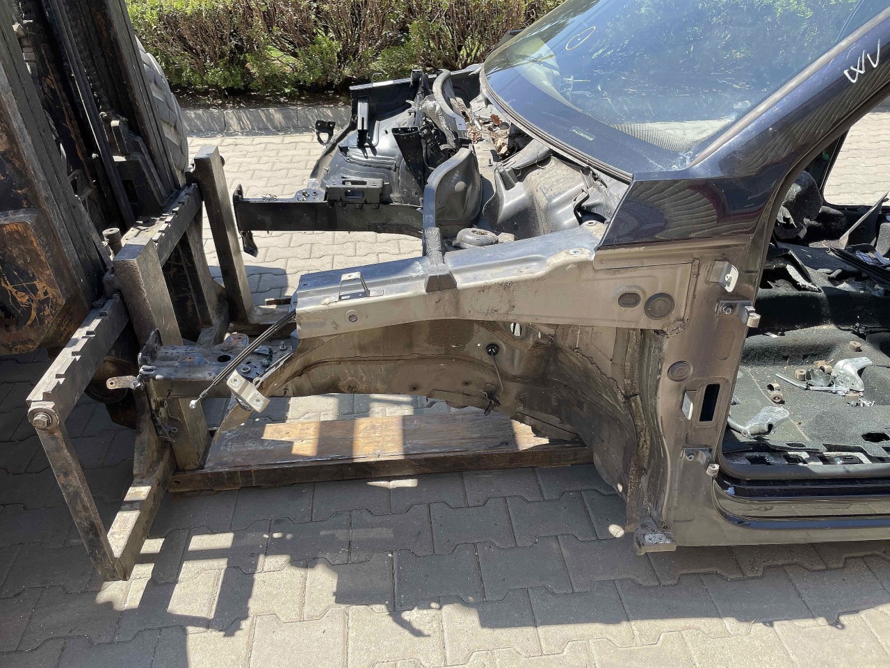 LONJERON STANGA VW TIGUAN - - (2010 2015)