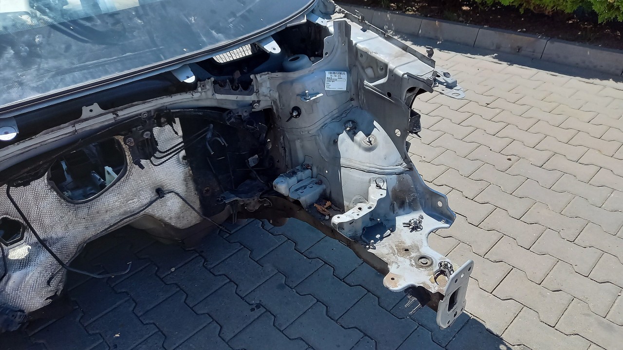 LONJERON STANGA VW TOURAN TOURAN - - (2010 2015)