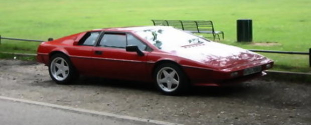 Lotus Esprit cu propulsor de Audi