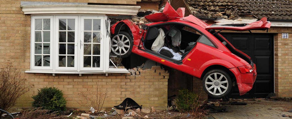 Loviti de soarta! Record de accidente petrecute in curtea unei singure familii Loviti de soarta! Record de accidente petrecute in curtea unei singure familii