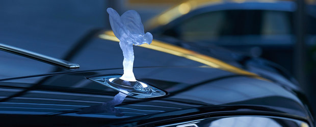 Lovitura pentru Rolls-Royce. Uniunea Europeana a interzis logo-ul Spirit of Ecstasy iluminat