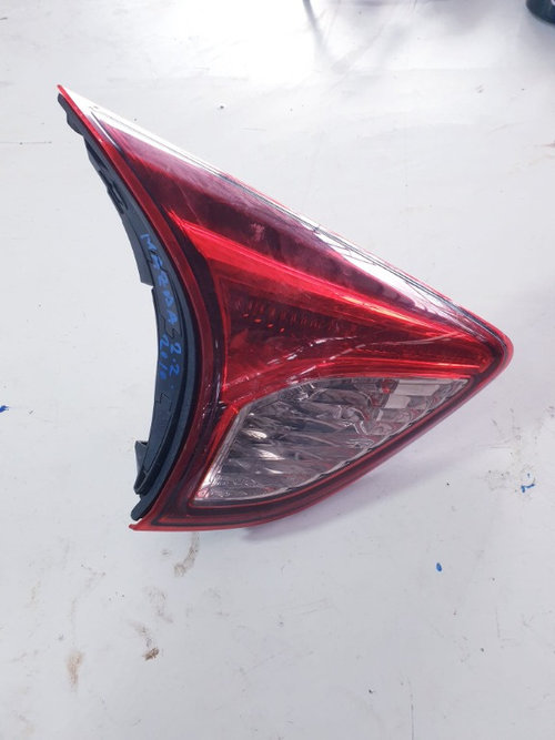 Lumina ceata dreapta Mazda