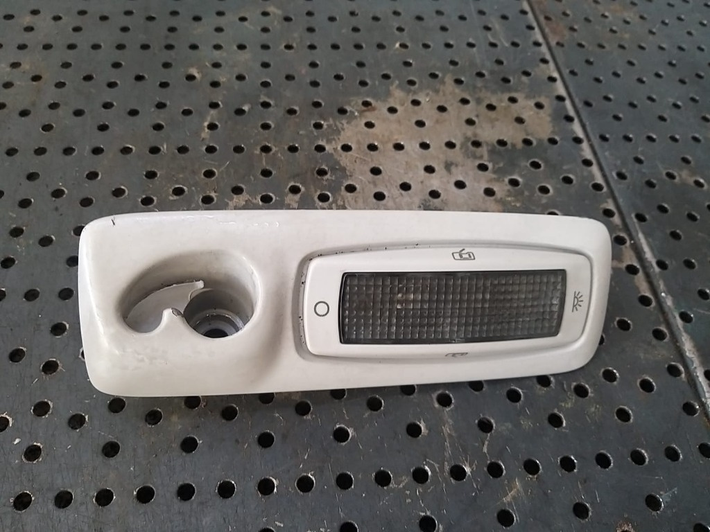 Lumina plafon dreapta spate vw bora 1j 1j9861706